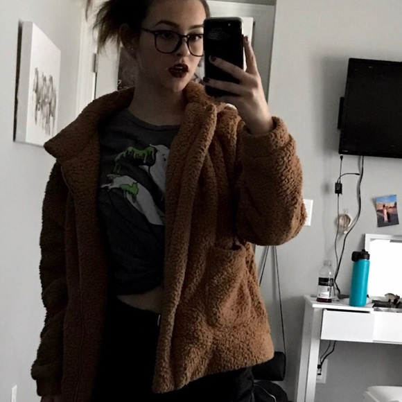 Meet your Posher, Gwyn - Picture 4 of 4